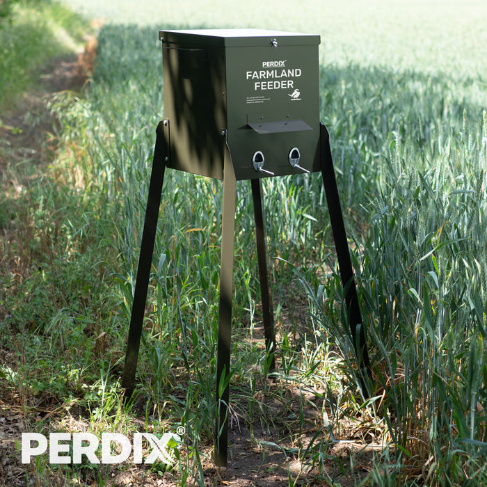 PERDIX Powder Coated Heavy Duty Farmland Feeder