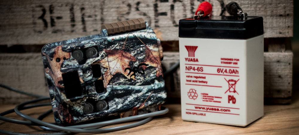 Give your camera traps longer in the field using an external rechargeable battery. We stock a large range of 6V and 12V batteries to suit any camera trap.