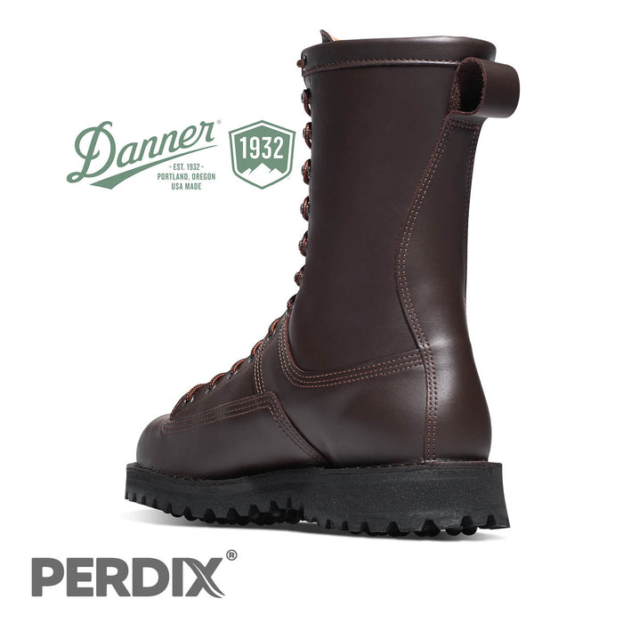 Canadian Boots by Danner. The USA-made Canadian has earned the respect of expert guides for its comfort and durability in harsh conditions. A waterproof, breathable GORE-TEX lining and 600 gram Thinsulate Ultra Insulation defend against cold and wet conditions. The full-grain leather upper combined with Danner’s famous stitchdown construction provide durability and stability and the Danner Bob outsole tracks steadily in all conditions as it continuously self-cleans.