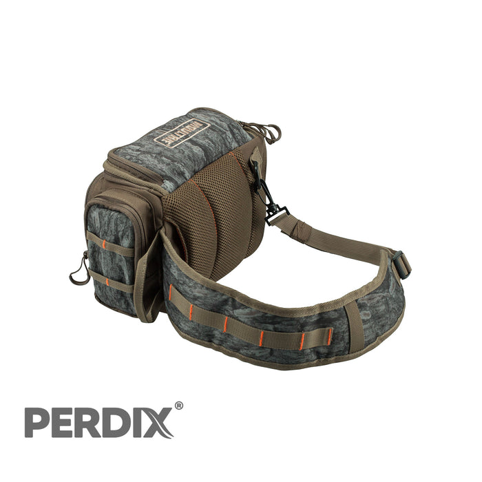 Moultrie Quick Field Camera Bag MCA-13293.Carries up to three game cameras or modems, protected in padded enclosure with adjustable dividers. Three external accessory pouches with zippers offer flexible storage for all types of tools, gear, and other necessities. Top access zippered panel holds up to 20 SD cards. Padded sling-style strap for carrying comfort, clips at one end and features MOLLE system for additional capacity. 