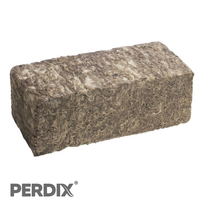 Replacement floral fibre brick (23 x 11 x 8cm) for making a mink raft tracking kit. A natural product based on volcanic basalt rock with a bio-based binder that is derived from rapidly renewable materials.